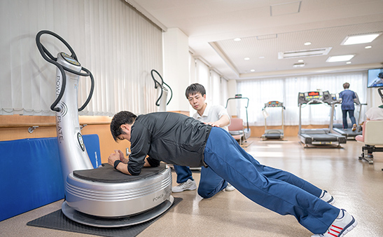 写真: 運動をする様子